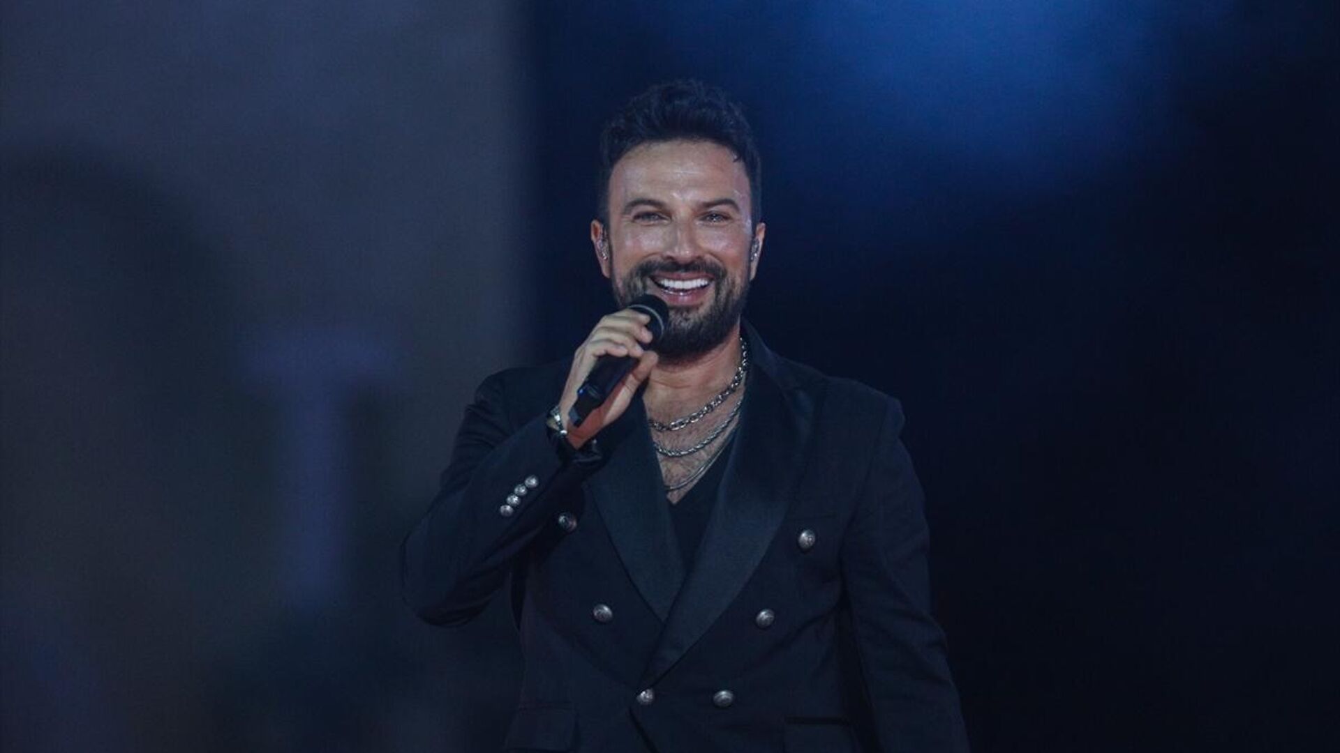 Tarkan'ın Dönüşü ve Yeni Projeleri Türk Pop Müziğinin Megastarından Yeni Hamleler 2